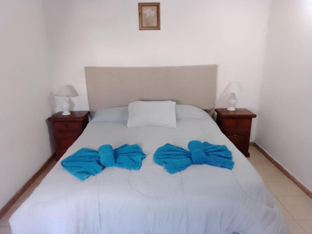 Complejo Kalifornia Apartment Pilar  Bagian luar foto