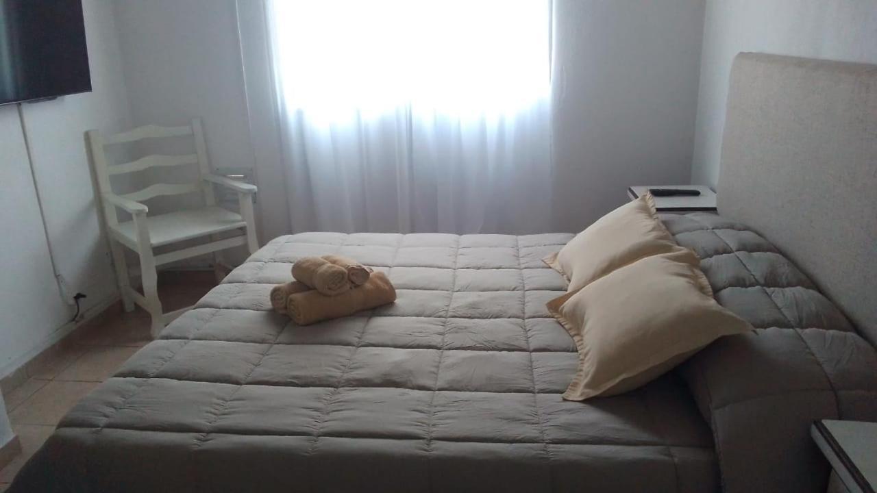 Complejo Kalifornia Apartment Pilar  Bagian luar foto